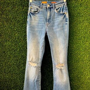 👖Anthropologie Pilcro The Icon Jean